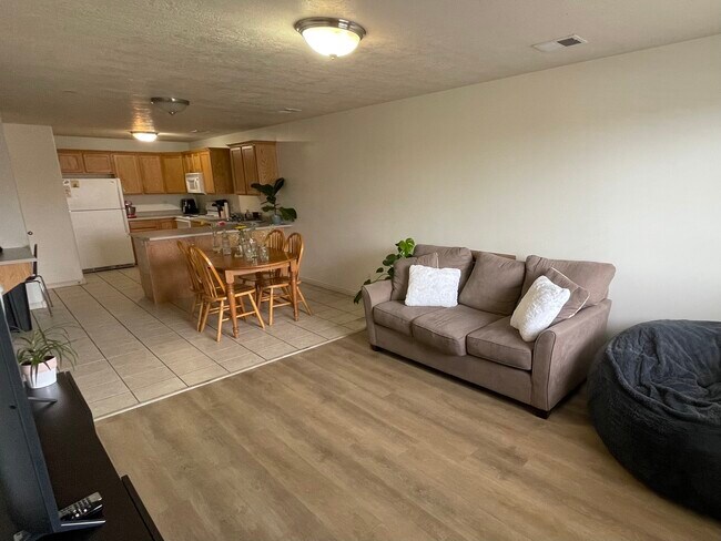 1969 N Canyon Rd unit 210, Provo, UT 84604 - photo 5