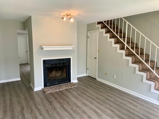 2005 Reaches Plaza SW Unit C, Huntsville, AL 35802