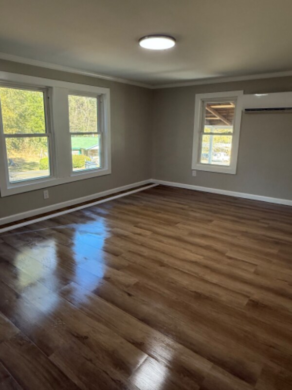 103 Ellis St SW, Milledgeville, GA 31061 - photo 2