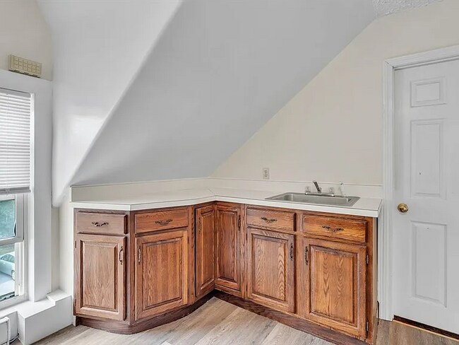 9 Leonard St unit 3, North Attleboro, MA 02760 - photo 6