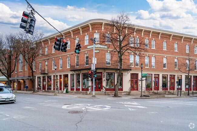 The Putnam Hotel in Bennington has been restored to its original grandeur and contains retail shops and eateries.