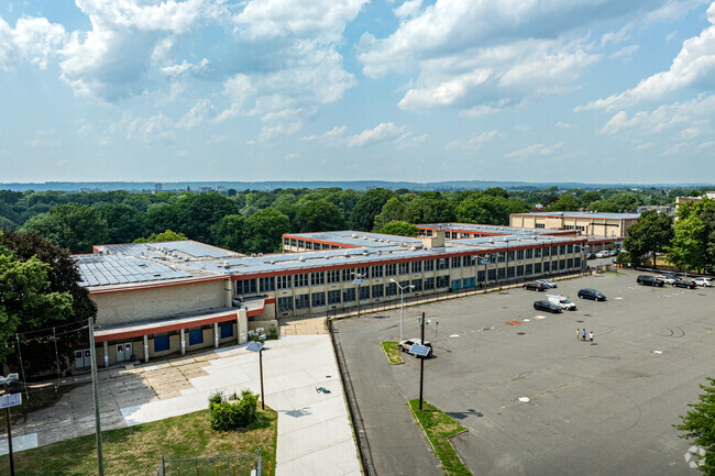 Barringer Academy of S.T.E.A.M. in Newark has student-teacher ratio of 23:1.