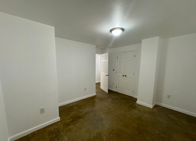 60 Frankfort St unit B, Boston, MA 02128 - photo 5