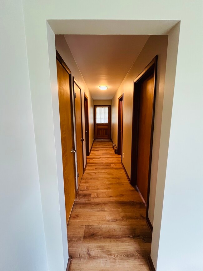 2012 Willow Way Dr Unit 2012, New Castle, PA 16101