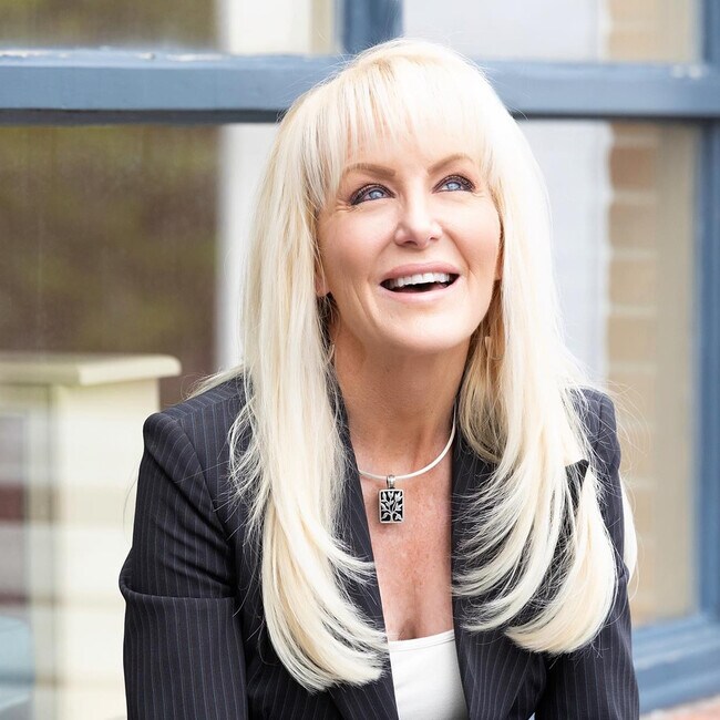 Lisa Huntington-Kinn