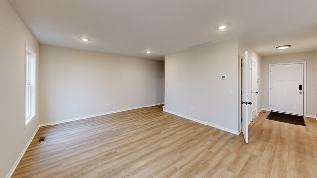 10390 Silver Rock Chase, New Haven, IN 46774 - photo 3