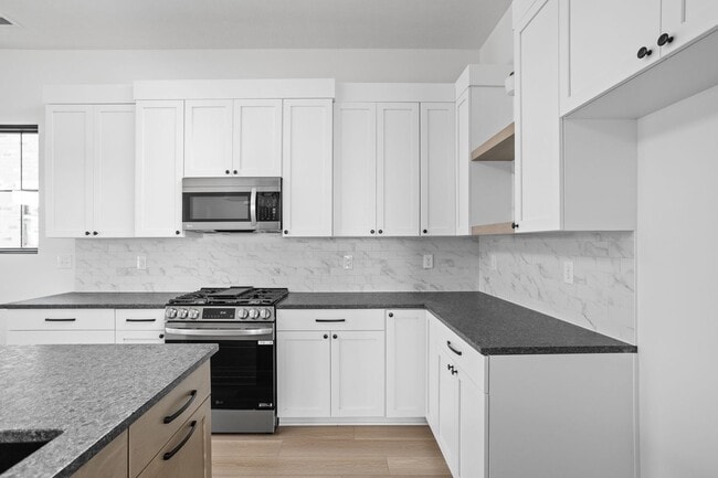 1659 Carrollton Rail Dr, Westfield, IN 46074 - photo 2