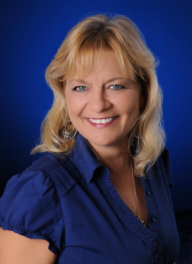 Donna Shambo Voyles