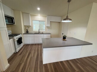 73210 Broadmoor Dr, Thousand Palms, CA 92276