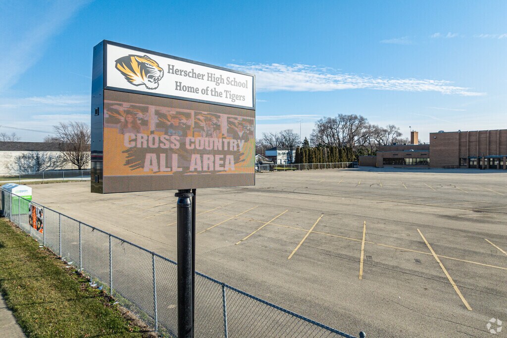 Herscher High School, Rankings & Reviews