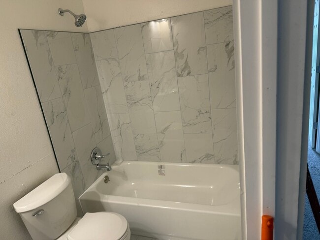 1599 S Ivory Cir, Aurora, CO 80017 - photo 2