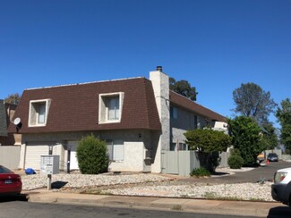 680 Saginaw St, Redding, CA 96002