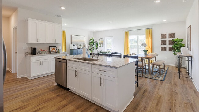 1105 Hannah Dr, Hahira, GA 31632 - photo 2