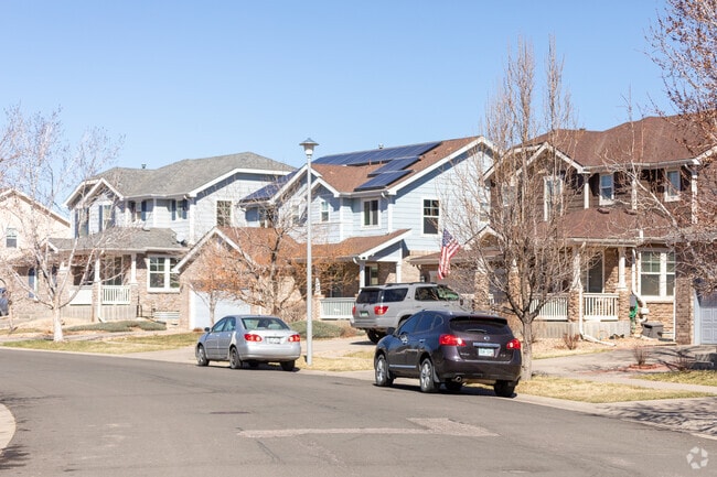 Craftsman style homes line the Side Creek streets