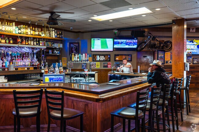 Sideout's is an all day hotspot in East Island Lake.