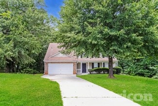10587 Village Trail, Jonesboro, GA 30238