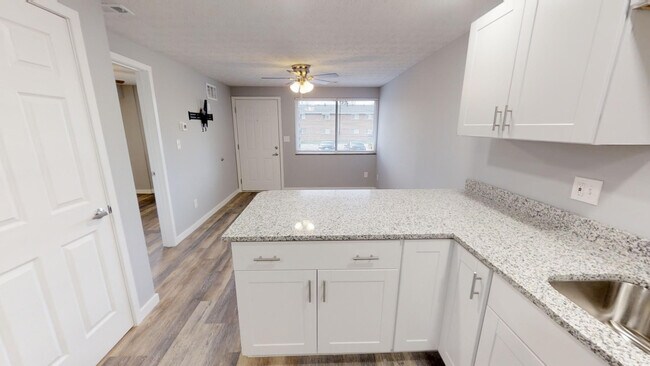 Riverview Apartments, Columbus, OH 43202 - photo 3