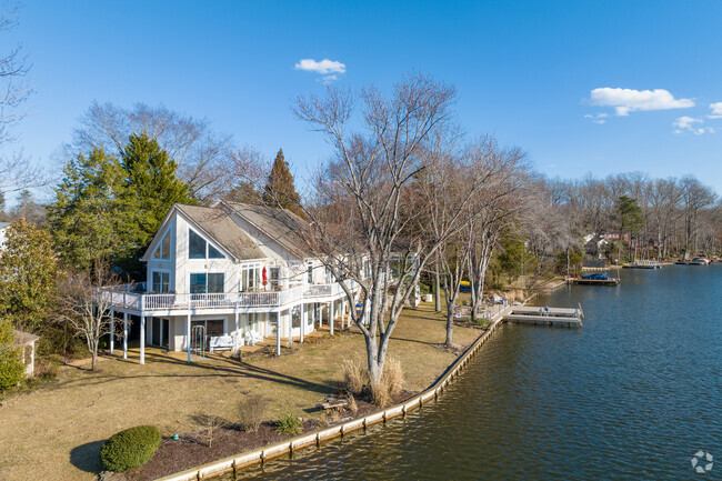 Many homes in Lake of the Woods are situated along the waterfront.