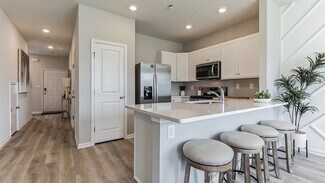 1223 Susan Cir, Breinigsville, PA 18031