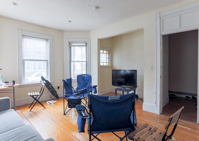 70 Calumet St unit 1, Roxbury Crossing, MA 02120 - photo 7