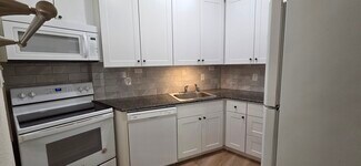 301 Walnut Ln, Shady Cove, OR 97539