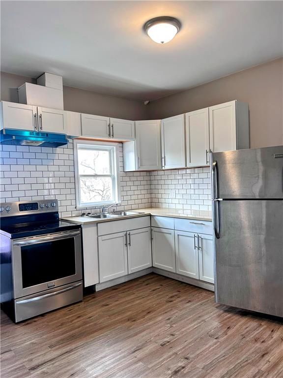 306 Potters Ave, Providence, RI 02905 - photo 4