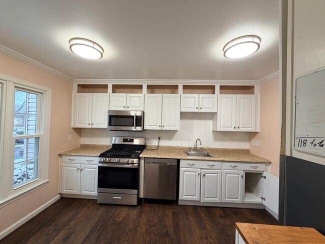 9504 Covington Place, Manassas, VA 20109 - photo 2