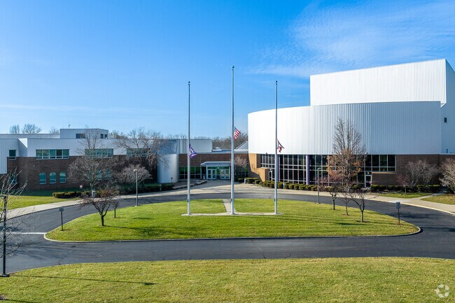 Pickerington High School Central in Violet serves the students in grades 9-12.