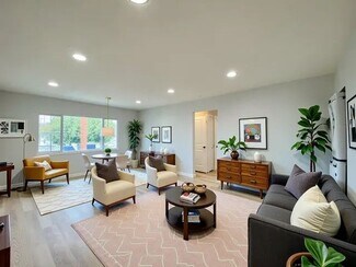 11702 Dorothy St, Los Angeles, CA 90049