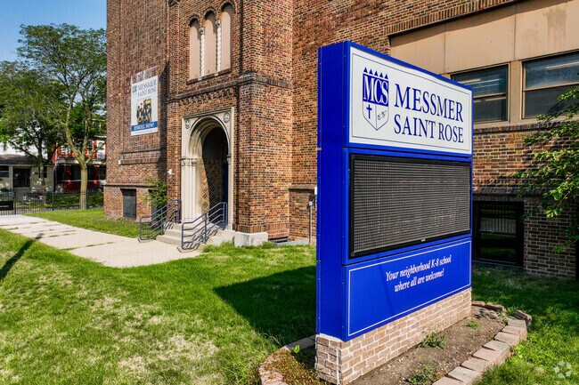 The student-teacher ratio is 19:1 at Messmer Saint Rose.