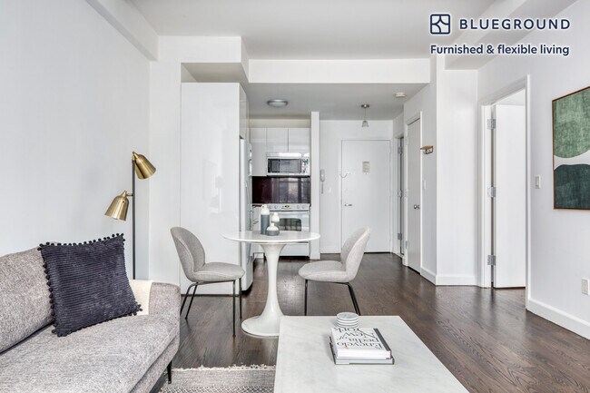 212 W 91st St unit FL4-ID1100, New York, NY 10024 - photo 5