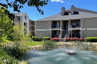 505 Fox Crossing Blvd, Knoxville, TN 37923