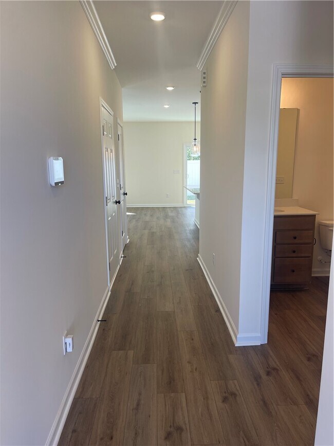 11 Sweetgrass St, Central, SC 29630 - photo 6