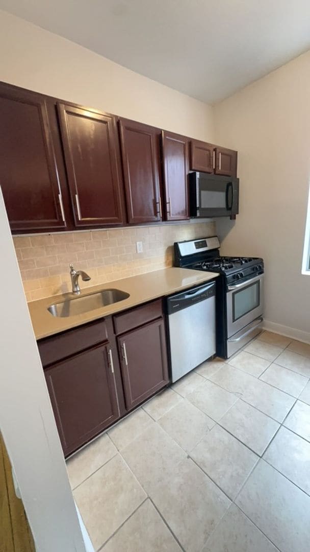 City View Terrace, West New York, NJ 07093 - photo 7