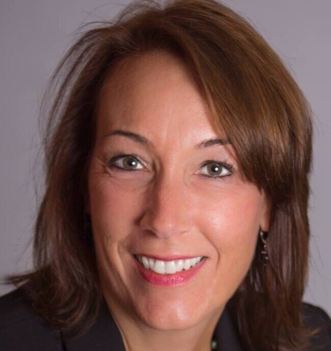 Gail DeVries