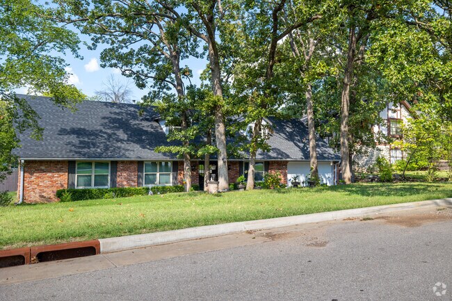 Homes in Southridge Estates offer mature trees for home buyers who want natural beauty.