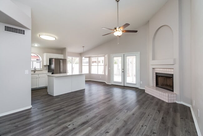 4243 E Balsam Ave, Mesa, AZ 85206 - photo 5