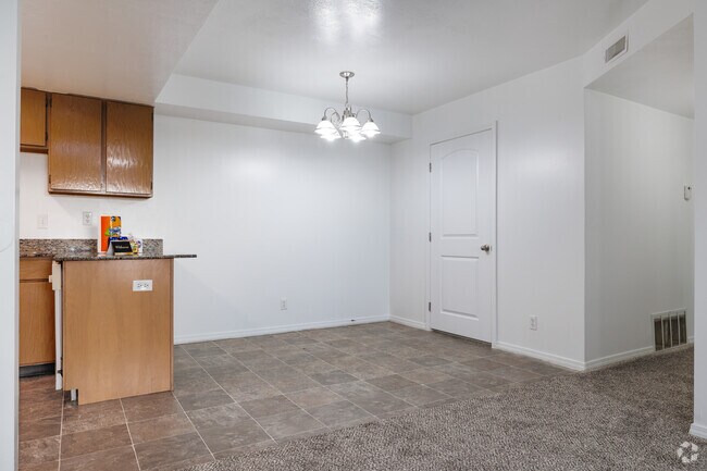 Clinton Towne Center Apartments, Clinton, UT 84015 - photo 7