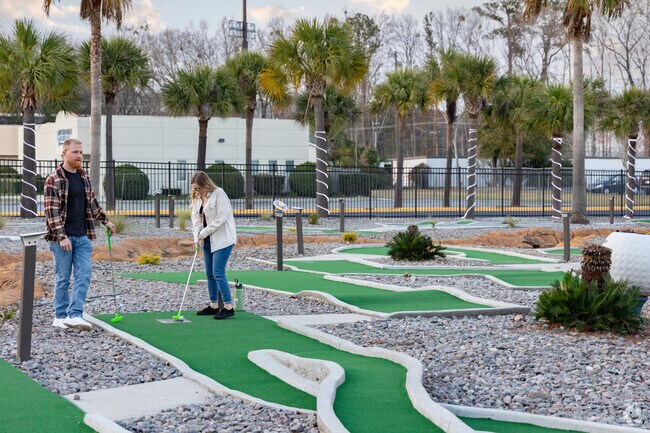 Spend an evening playing mini-golf at Fun Zone Pooler.