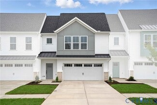6900 Sunrise Oasis Ln, Midlothian, VA 23112