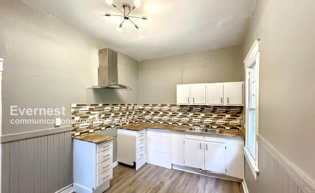 7129 3rd Ave S, Birmingham, AL 35206 - photo 2