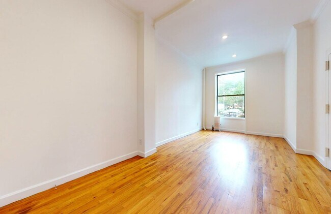 2411 Adam Clayton Powell Jr Blvd unit 1S, New York, NY 10030 - photo 6
