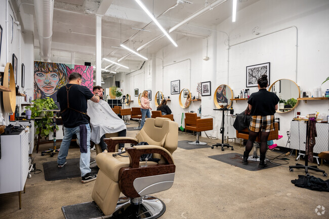 Hazelwood residents looking for a new style can visit Jeffrey Benjamin Hair on The Landing.