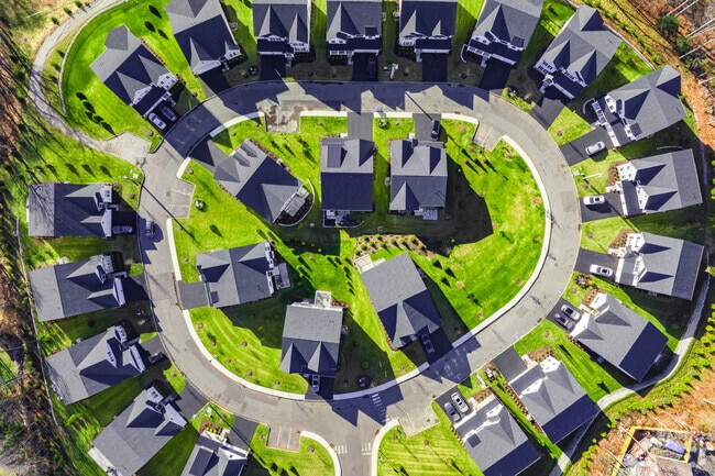 Long Hill has gated communities nearby with large homes.