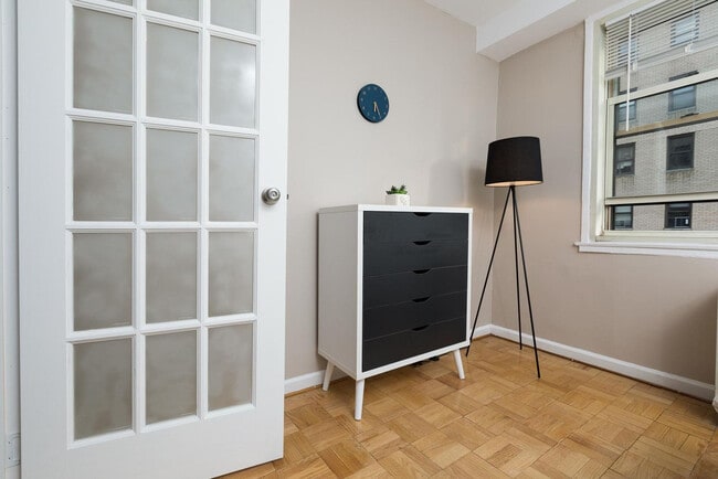 240 E 81st St unit FL10-ID1251673P, New York, NY 10028 - photo 7