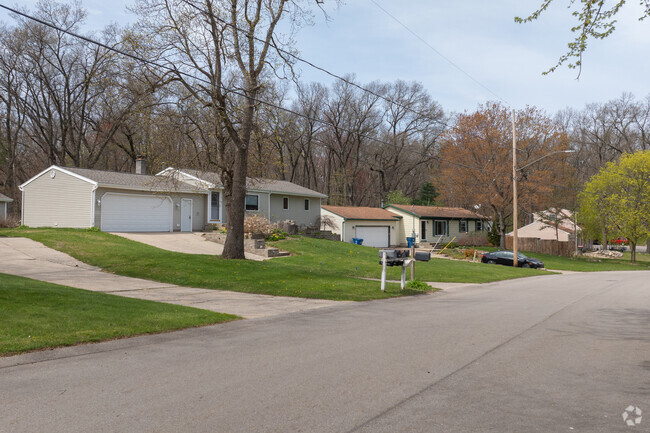 The older homes in Lowell Township are mostly ranch and Cape Cod styles.