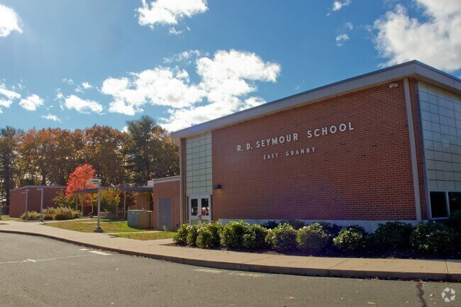 R. Dudley Seymour School serves third through fifth grade in East Granby.