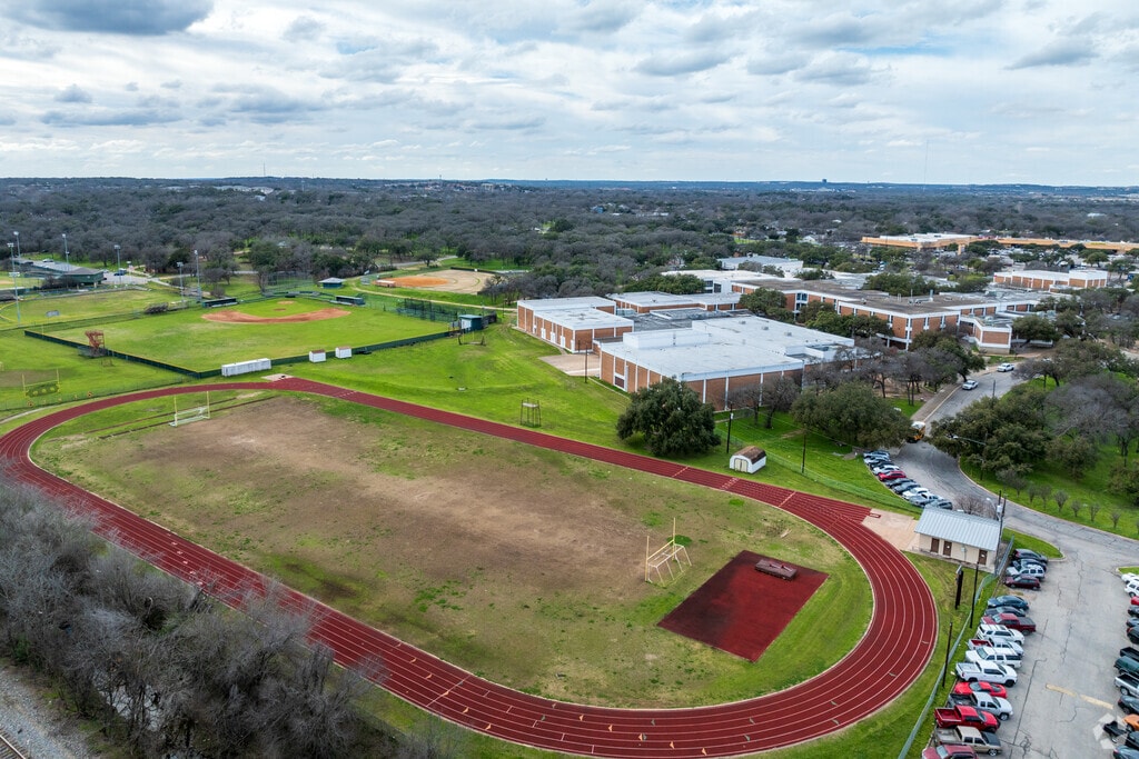 Crockett High School fosters academic excellence and community spirit.