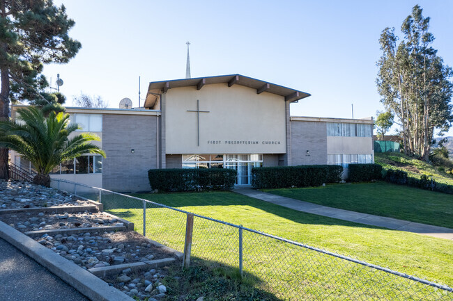 Trivium Charter School Adventure is central to the neighborhood.