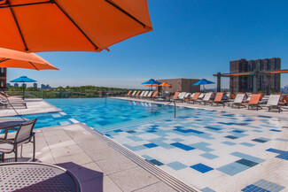 100 Park Ave, Fort Lee, NJ 07024